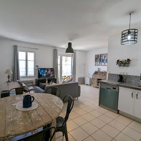 Holiday home Maison Barbadine *