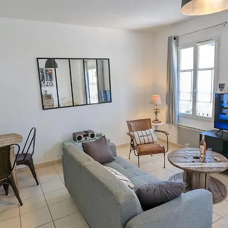 Holiday home Maison Barbadine *